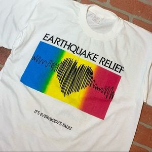 L vintage 1989 80s San Francisco earthquake rainbow heart t-shirt Grateful Dead